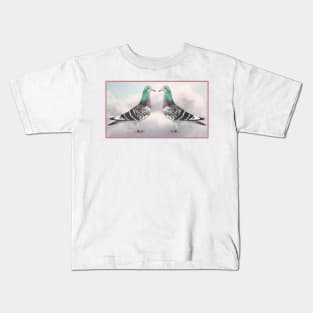 Pigeon Fancier racing Art Kids T-Shirt